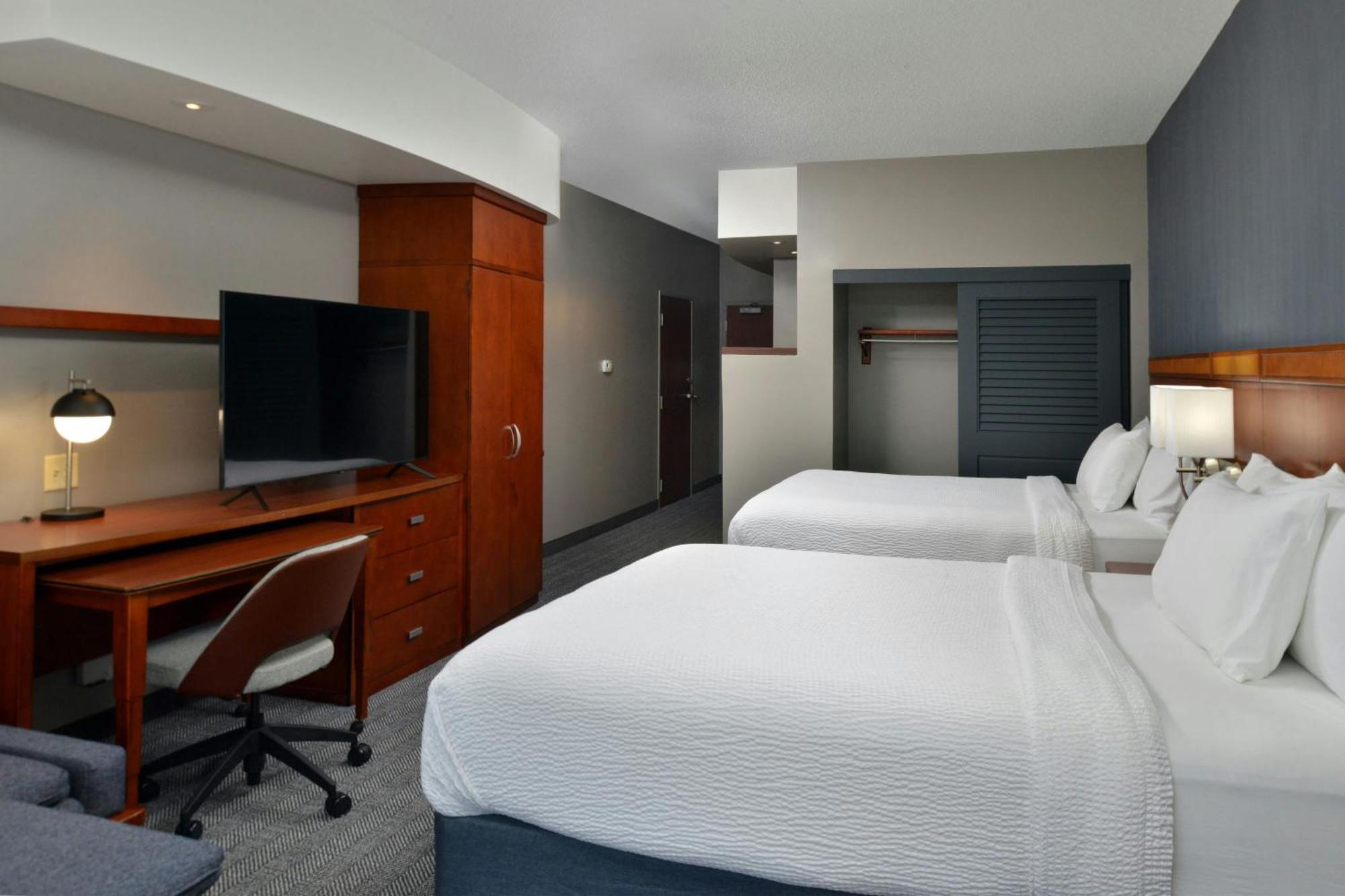 Courtyard By Marriott Harrisburg Hershey Buitenkant foto