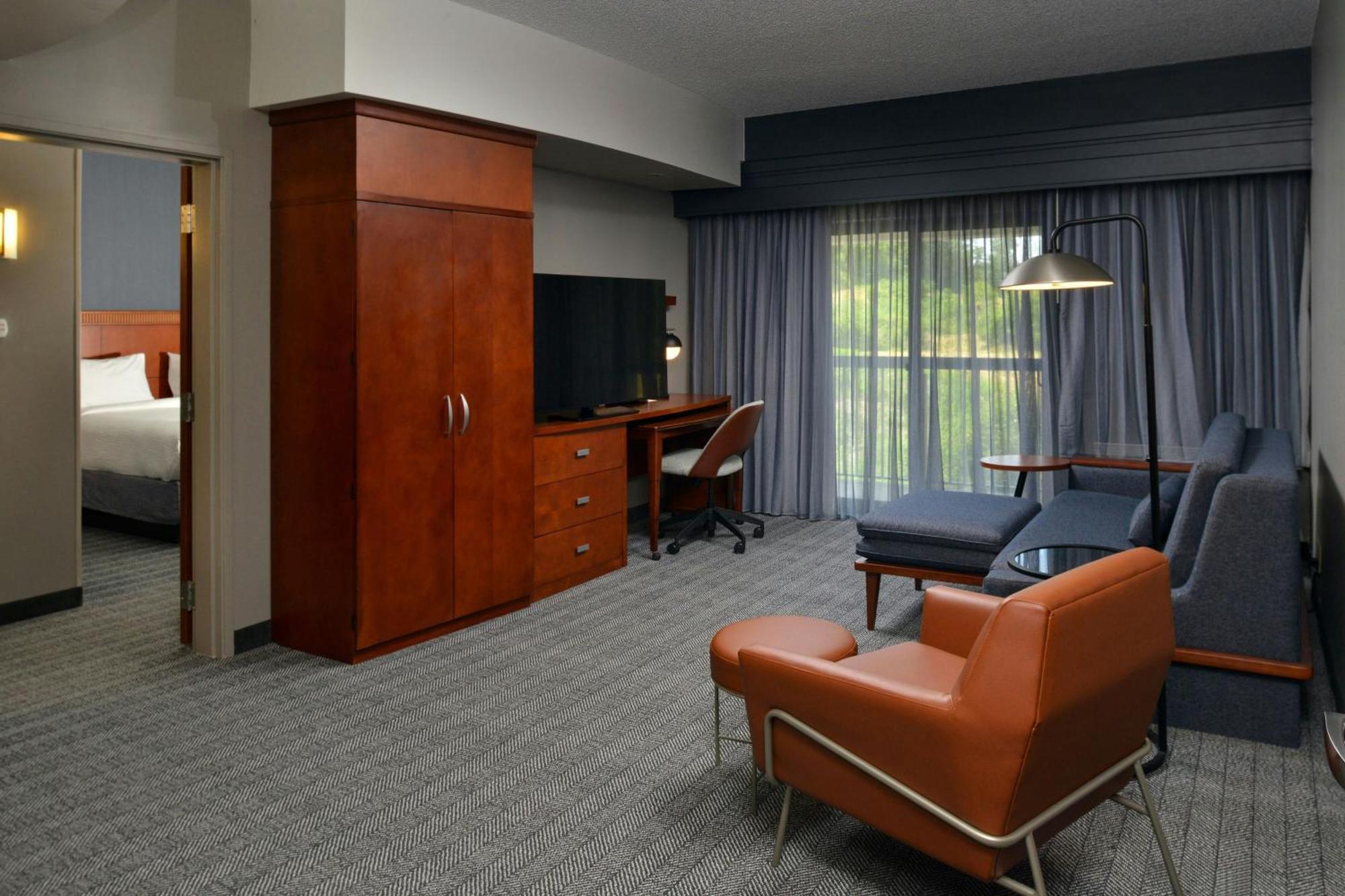 Courtyard By Marriott Harrisburg Hershey Buitenkant foto